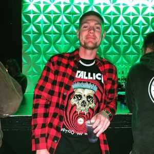 Meet your Posher, Jonathan